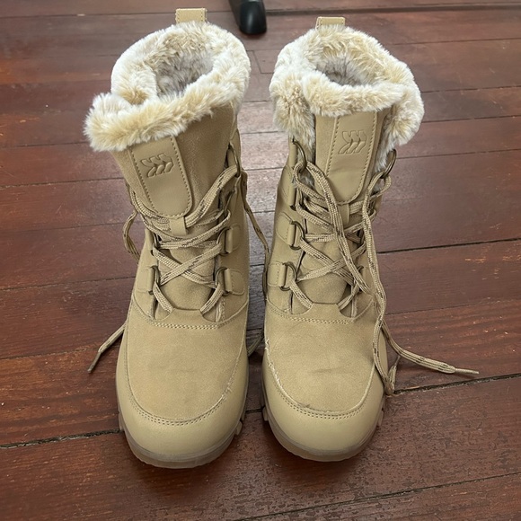 target insulated boots